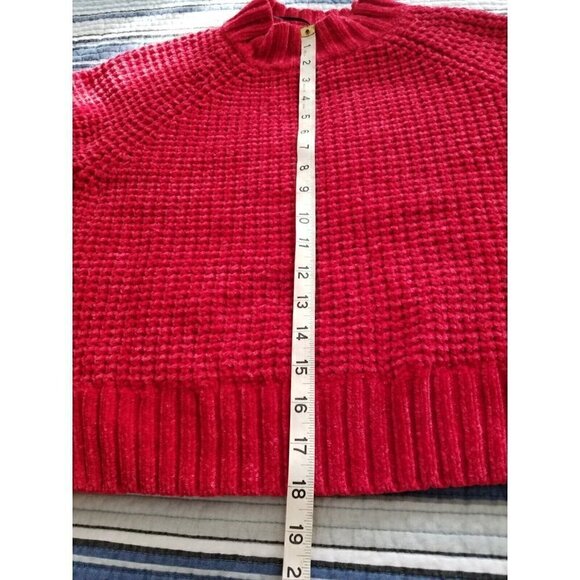 Divided H&M Womens Red Velvet Yarn Crop Sweater Long Sleeve Mock Neck Top Sz S - Picture 8 of 10